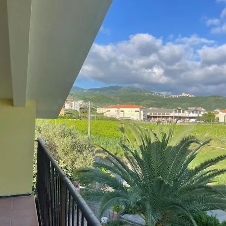 La Macchia Guest house